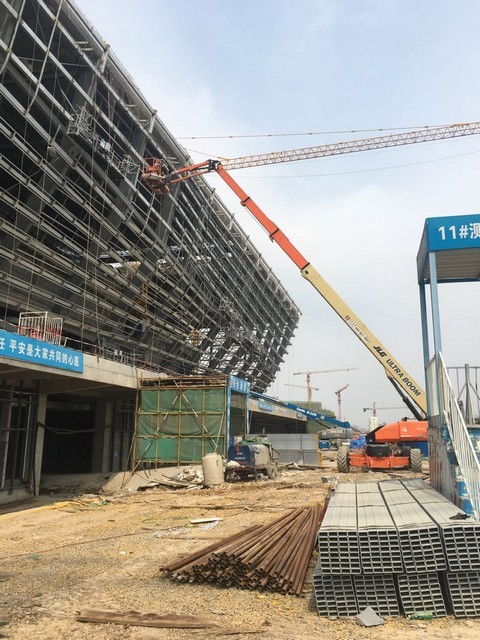 南平市自行曲臂式升降车出租价格与附着式升降脚手架选择——宏信建发专业服务指南