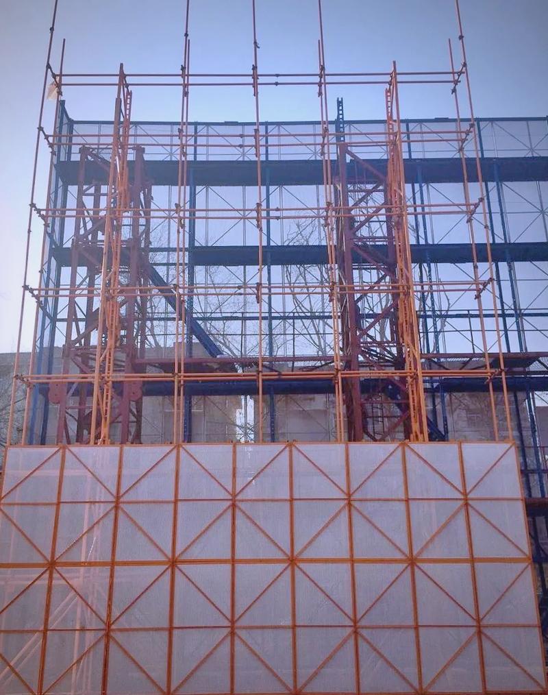 晋塔附着式升降脚手架 技术革新与市场拓展之路